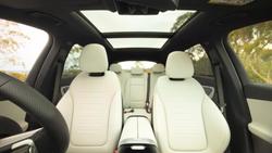 2025 Mercedes-Benz GLC-Class GLC300