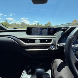 2020 Lexus UX 250h Luxury