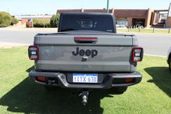 2023 Jeep Gladiator Night Eagle