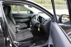 2022 Mitsubishi ASX ES XD MY22 Black