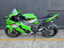 2025 Kawasaki NINJA ZX-10R GREEN