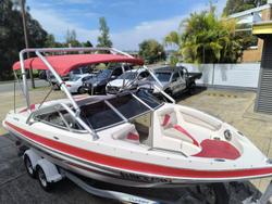 2008 Glastron GT 225