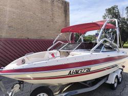 2008 Glastron GT 225