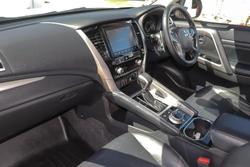 2021 Mitsubishi Pajero Sport GLS