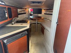 2005 Sea Ray 275 Sundancer