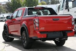 2025 Isuzu D-MAX X-TERRAIN