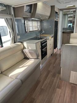 2016 Avida Esperance