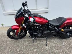 2025 Indian SCOUT 101 LIMITED SUNSET RED METALLIC