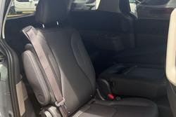 2025 Kia Carnival GT-Line Lite