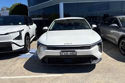 2025 Kia K4 S