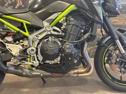 2017 Kawasaki Z900 (ZR900B) Z Grey