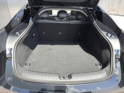 2025 MG IM5 Platinum P12L MY25 Ares Black