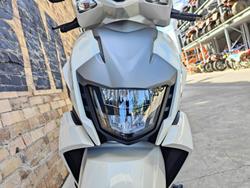 2023 SUZUKI AVENIS 125 SCOOTER WHITE