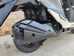 2023 SUZUKI AVENIS 125 SCOOTER WHITE