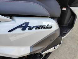 2023 SUZUKI AVENIS 125 SCOOTER WHITE