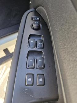 2025 KGM Musso Ultimate Q261 MY26 4X4 Dual Range Grand White