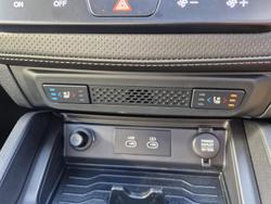 2025 KGM Musso Ultimate Q261 MY26 4X4 Dual Range Grand White