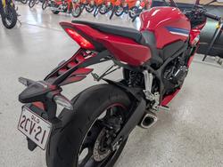 2025 Honda CBR650RAC Red