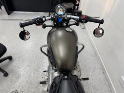 2017 Triumph BONNEVILLE BOBBER BLACK