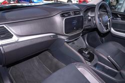 2022 LDV T60 Max LUXE SK8C MY23 4X4 Dual Range Jewel Blue