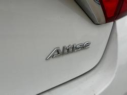 2017 Toyota Camry Altise