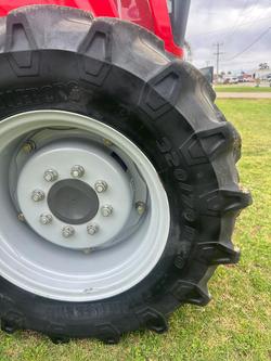 2017 Massey Ferguson 4610