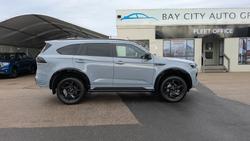 2025 Isuzu MU-X X-TERRAIN