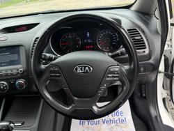 2015 Kia Cerato S YD MY15 Clear White