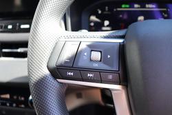 2025 Mitsubishi Outlander ES