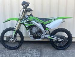 KAWASAKI KX450F MOTOCROSS GREEN