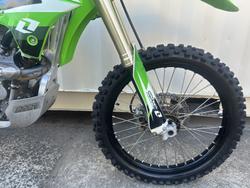 KAWASAKI KX450F MOTOCROSS GREEN