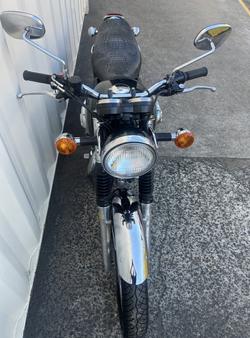 2011 KAWASAKI W800 ROAD GREEN