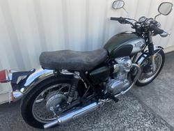 2011 KAWASAKI W800 ROAD GREEN