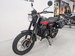 2022 Royal Enfield 2022 Royal Enfield 411CC SCRAM BLAZING BLACK