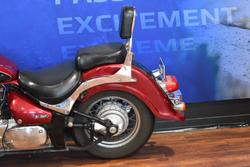 2006 Suzuki VL800 (BOULEVARD C50) Red