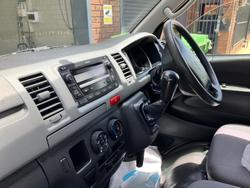 2010 Toyota Hiace TRH201R MY10 French Vanilla