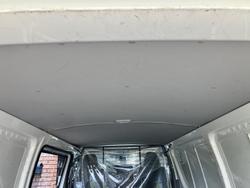 2010 Toyota Hiace TRH201R MY10 French Vanilla