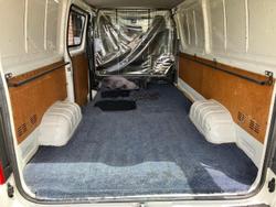 2010 Toyota Hiace TRH201R MY10 French Vanilla