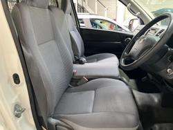 2010 Toyota Hiace TRH201R MY10 French Vanilla