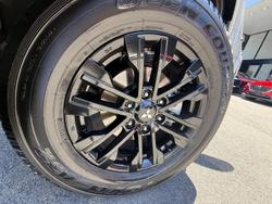 2022 Mitsubishi Pajero Sport GSR