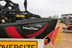 2019 CASE IH Case Ih 7150 Combine & Macdon D140 Rigid 40Ft Front