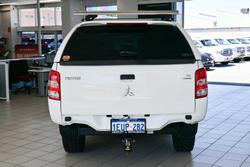 2015 Mitsubishi Triton GLX