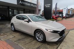 2025 MAZDA Mazda3 G20 PURE