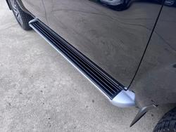 2018 Nissan Navara ST-X D23 Series 3 4X4 Dual Range Cosmic Black