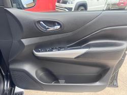 2018 Nissan Navara ST-X D23 Series 3 4X4 Dual Range Cosmic Black
