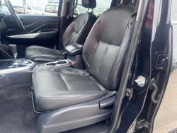 2018 Nissan Navara ST-X D23 Series 3 4X4 Dual Range Cosmic Black