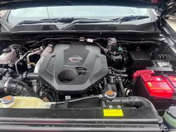 2018 Nissan Navara ST-X D23 Series 3 4X4 Dual Range Cosmic Black