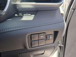 2025 Toyota Kluger GX