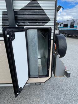 2018 Masterpiece Optimum 208