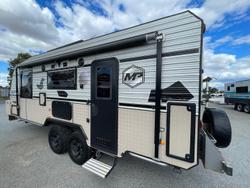 2018 Masterpiece Optimum 208